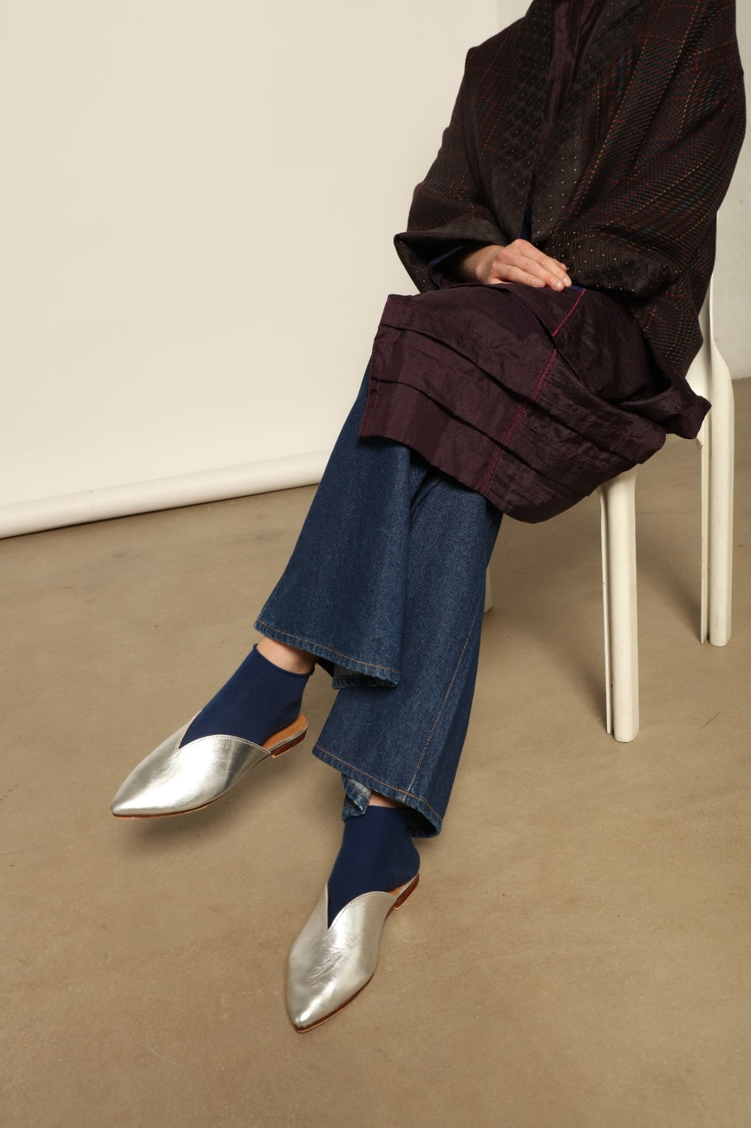 Majorel Slippers in Silver - House of Woven Stories