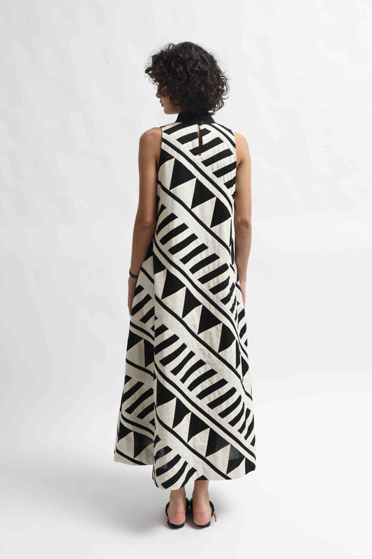 Lino Dress by Ka-Sha – handcrafted A-line cotton dress with black and white appliqué detailing, 46" length, and a relaxed, elegant silhouette. Part of the House of Woven Stories selection.
