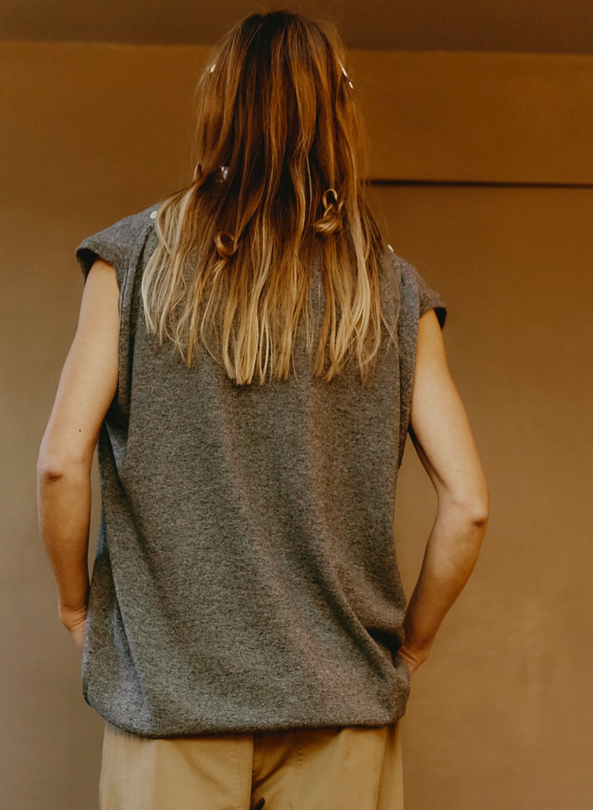 Maison Jejia Maddy Gilet in light grey with a soft textured finish and sleeveless silhouette for cold season layering, curated by House of Nomad Stories