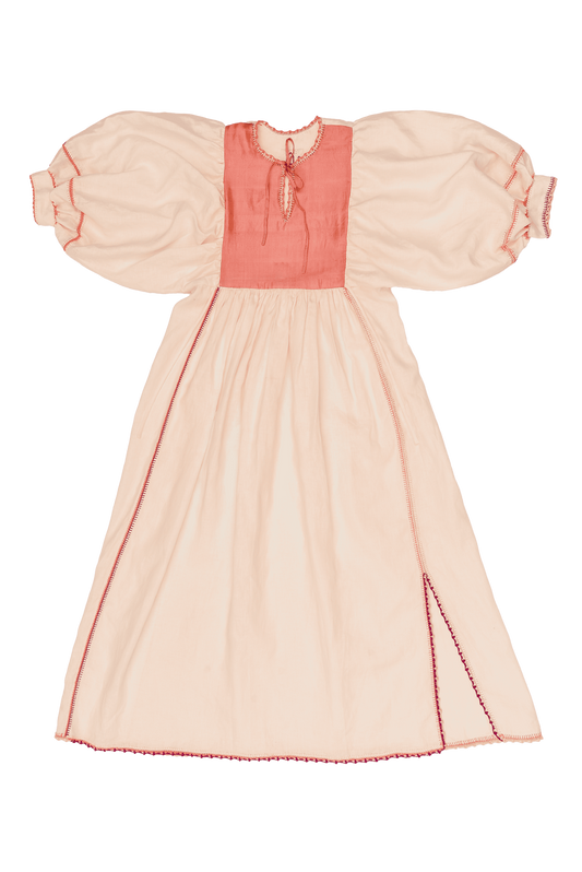 Serafina Dress by Supernaturae – handwoven silk kaftan in pink-violet tones, featuring natural plant dyes and artisanal crochet details. Lightweight, one-size fit, crafted in Mexico.