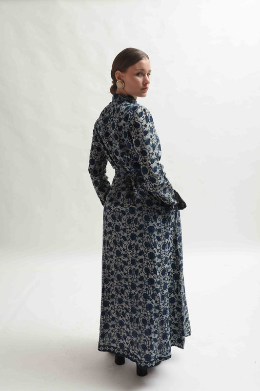 Silk shirt dress with Ajrakh block print by Obidi, crafted from upcycled antique saris. Features a mandarin collar, side pockets, and matching belt. Handcrafted, one-of-a-kind piece from the House of Woven Stories collection.