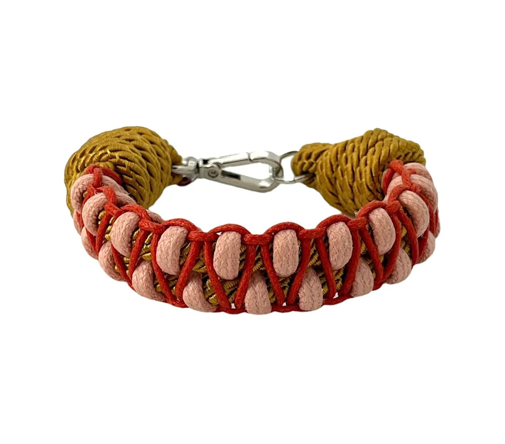 EMIL bracelet by MY BOB, handmade macramé bracelet inspired by 70s bohemian style and global traditions, available in various colors, handcrafted in Italy, adds a unique and personal touch to any outfit.