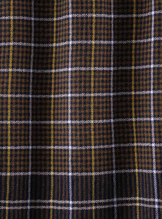 Plaid Laine N°79 in Navy Blue by Moismont, handmade from 100% pure wool, soft, warm, and timeless throw blanket for sofa, bedroom, or cozy home decor