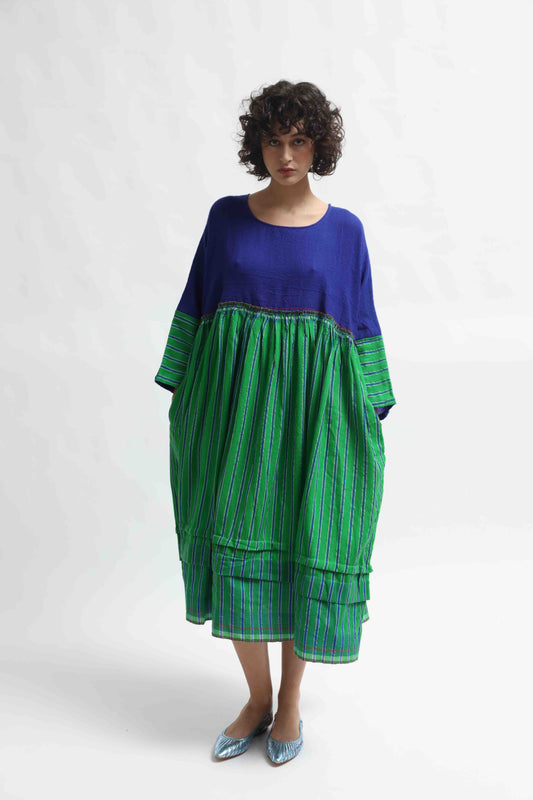 Handloom wool midi dress in indigo and green by Injiri, artisan-made in India with sustainable craftsmanship. Available at House of Woven Stories.