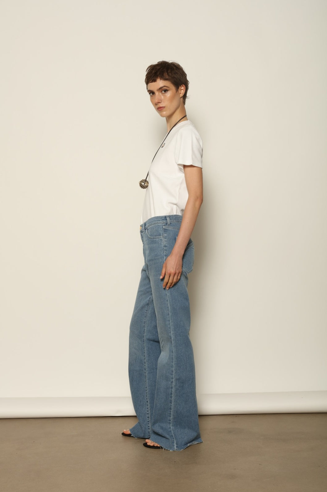 Le Pantalon Tulipe in 10 Years Blue - Happy Haus