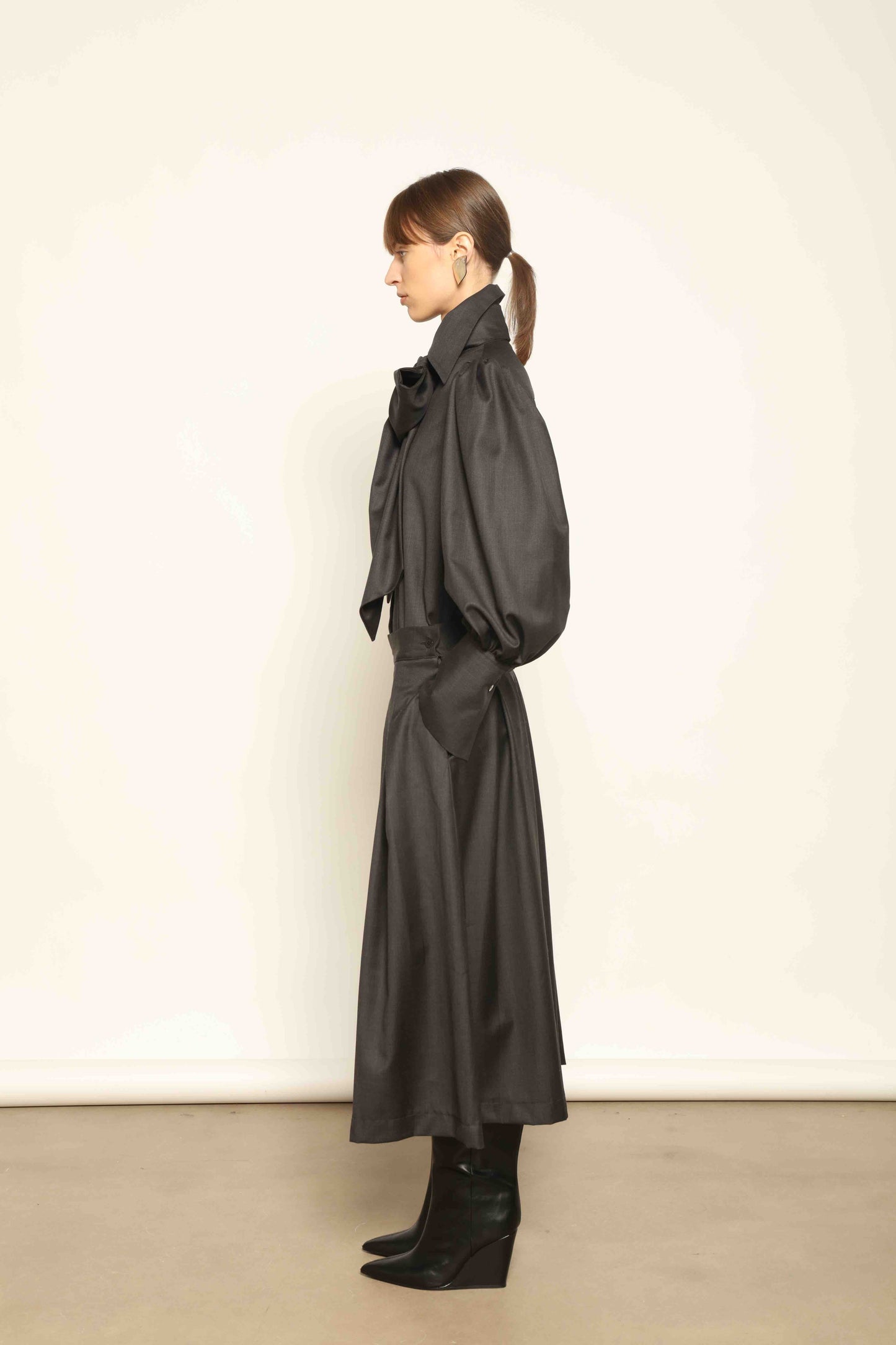 Karin Anthracite Blouse - House of Woven Stories