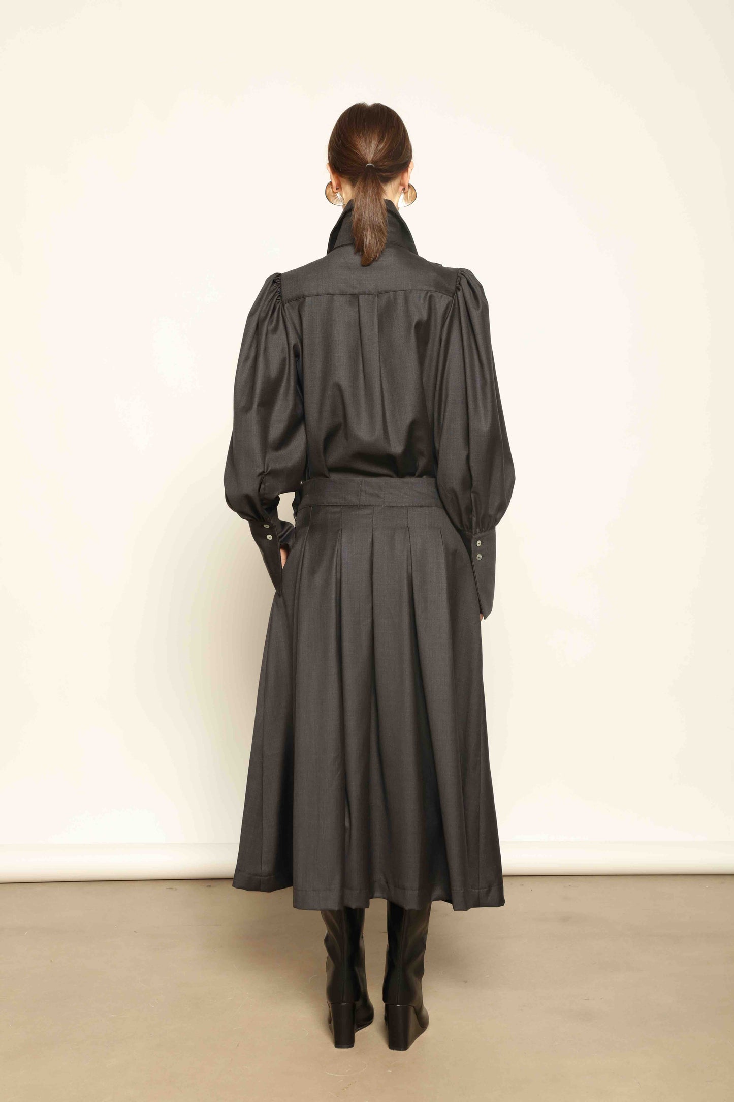 Karin Anthracite Blouse - House of Woven Stories