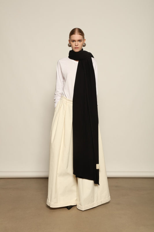 Black Leni Scarf - House of Woven Stories