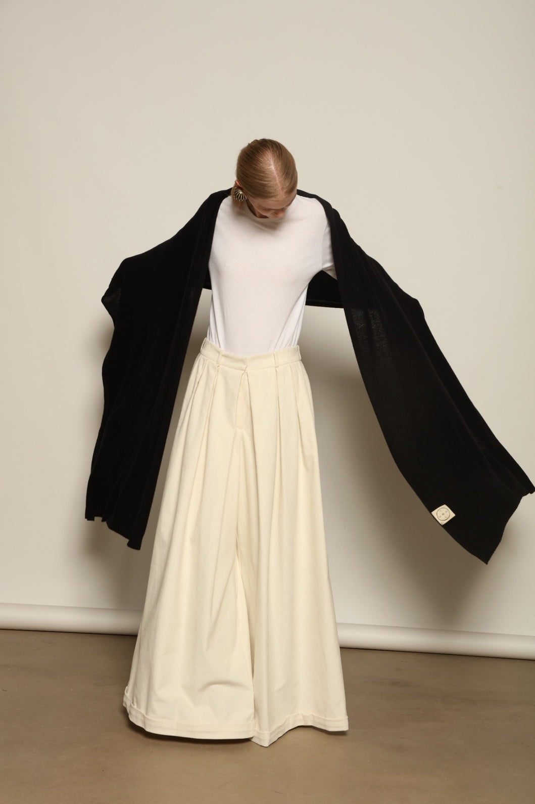 Black Leni Scarf - House of Woven Stories