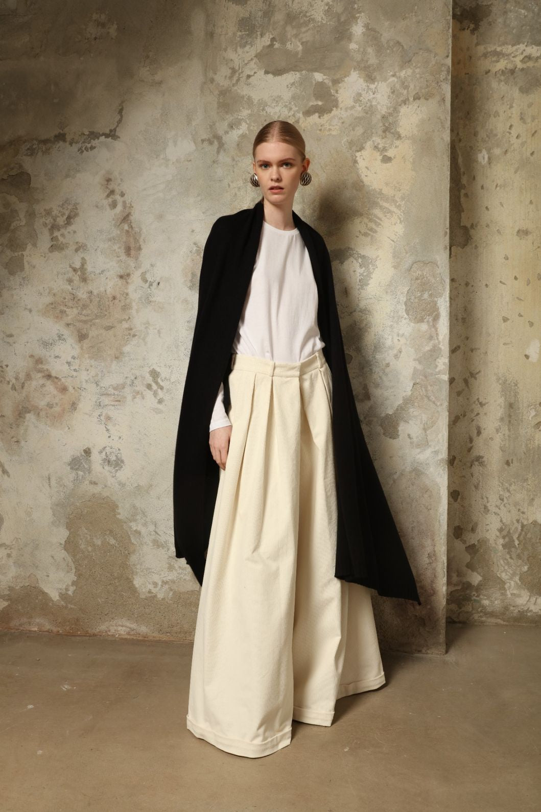 Black Leni Scarf - House of Woven Stories