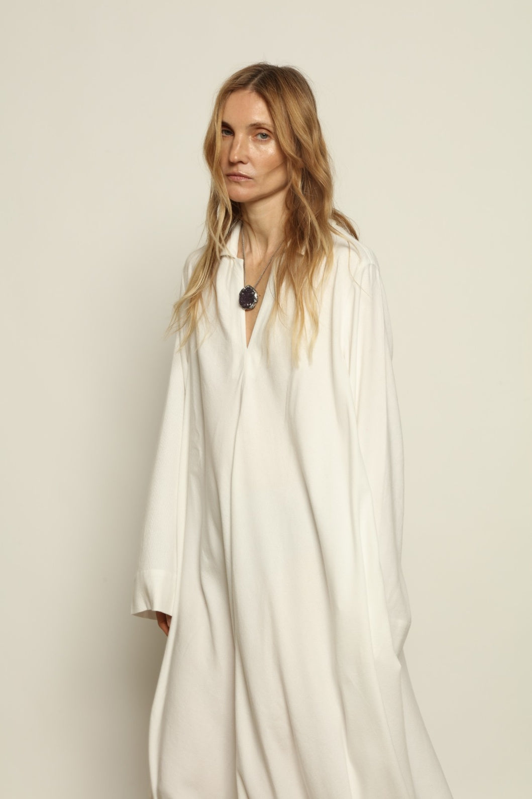 The V-Neck Ecru Flatweave Cotton Caftan - Marrakshi Life