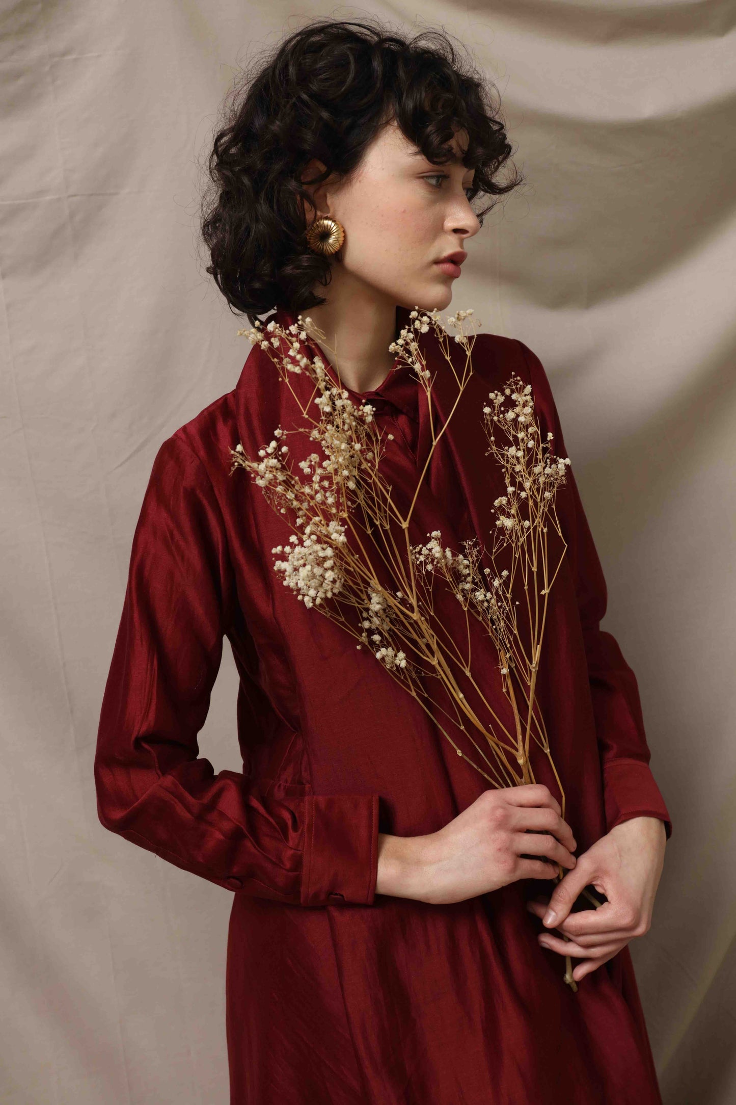 Anne Sari Dress by Ka-Sha in hand-dyed Chanderi cotton, featuring a fluid A-line silhouette with attached sari-style drape and classic collar. Part of the House of Woven Stories selection.