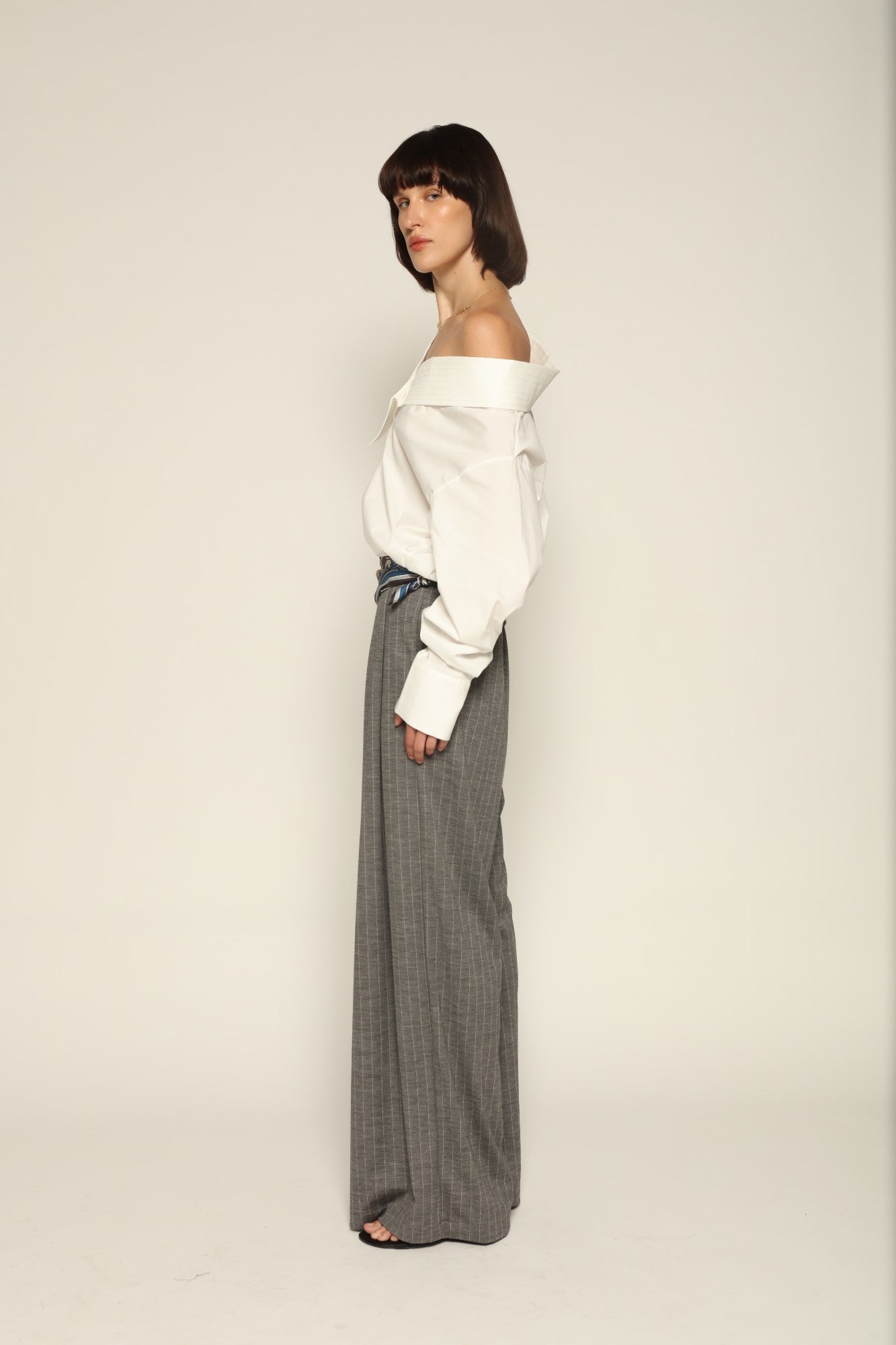 Off Shoulder Woven Bodysuit - Abadia