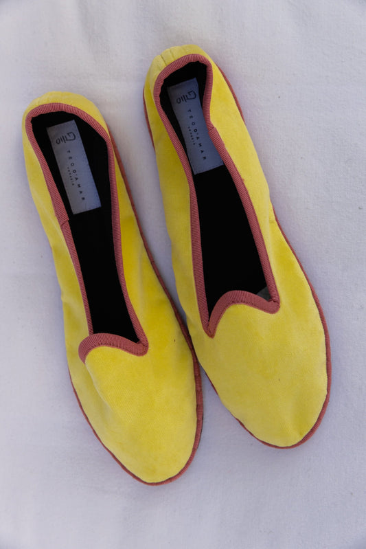 Handmade in Venice from upcycled luxury fabrics with recycled rubber soles. Lime and Strawberry Venetian Slippers by Teod’amar are timeless and sustainable. Part of House of Woven Stories section. 