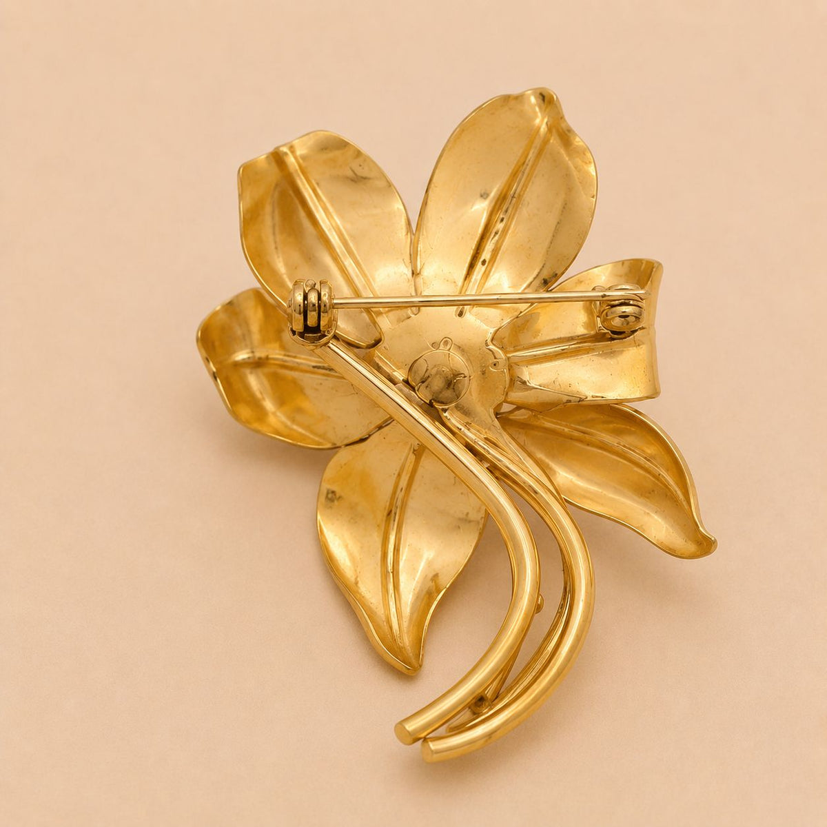 Art Deco Gold Floral Rhinestone Brooch