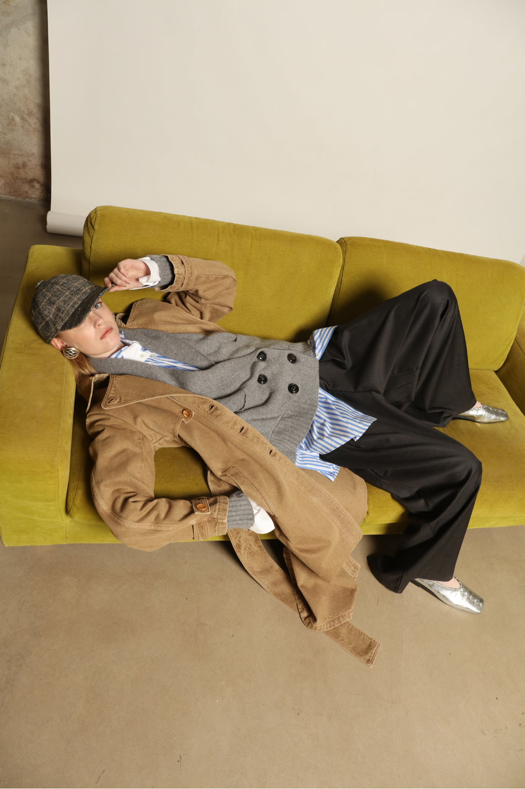 Le Trench Coat in Army Beige - Happy Haus