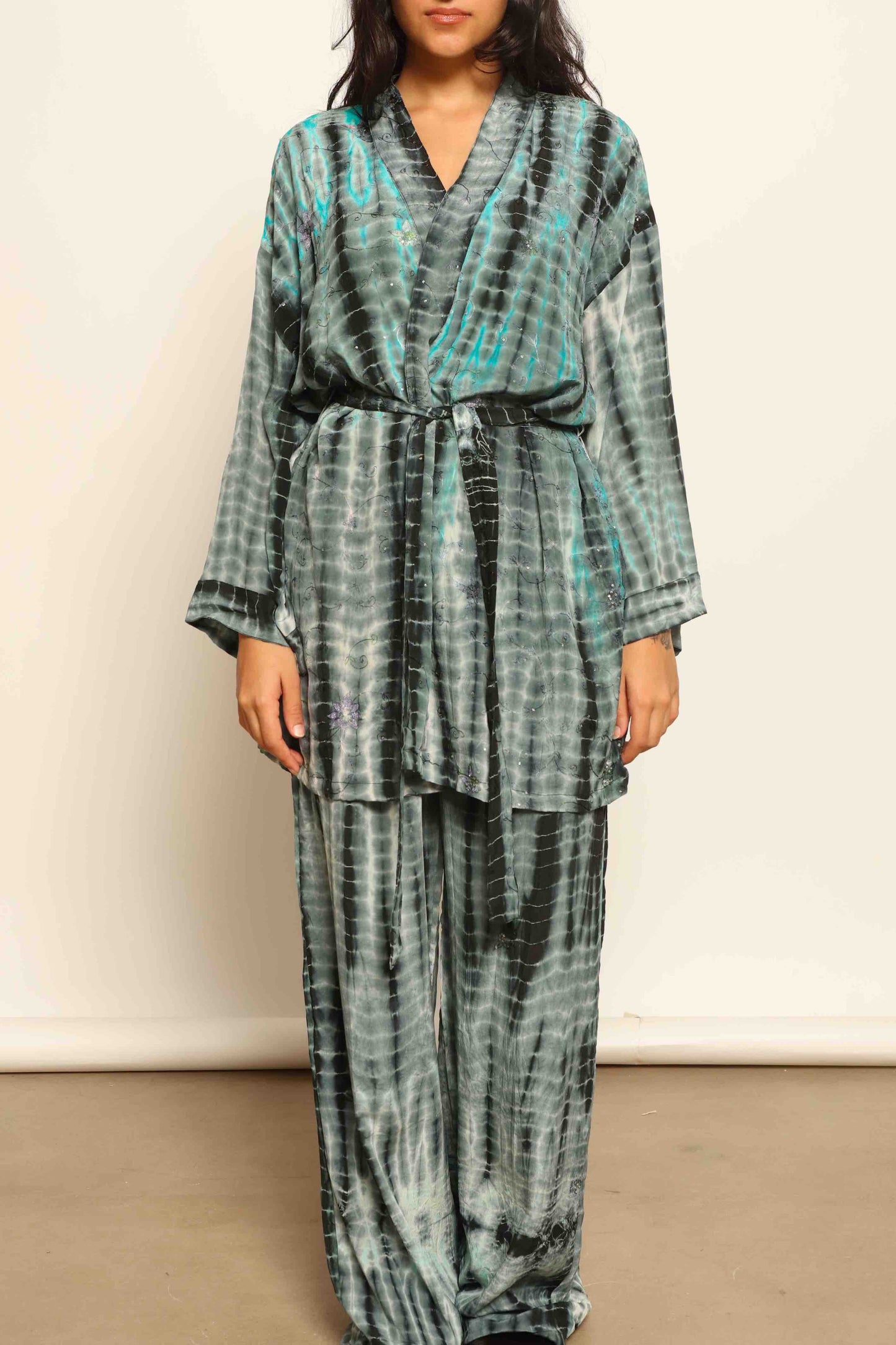 Gorana Kimono Suit - House of Woven Stories