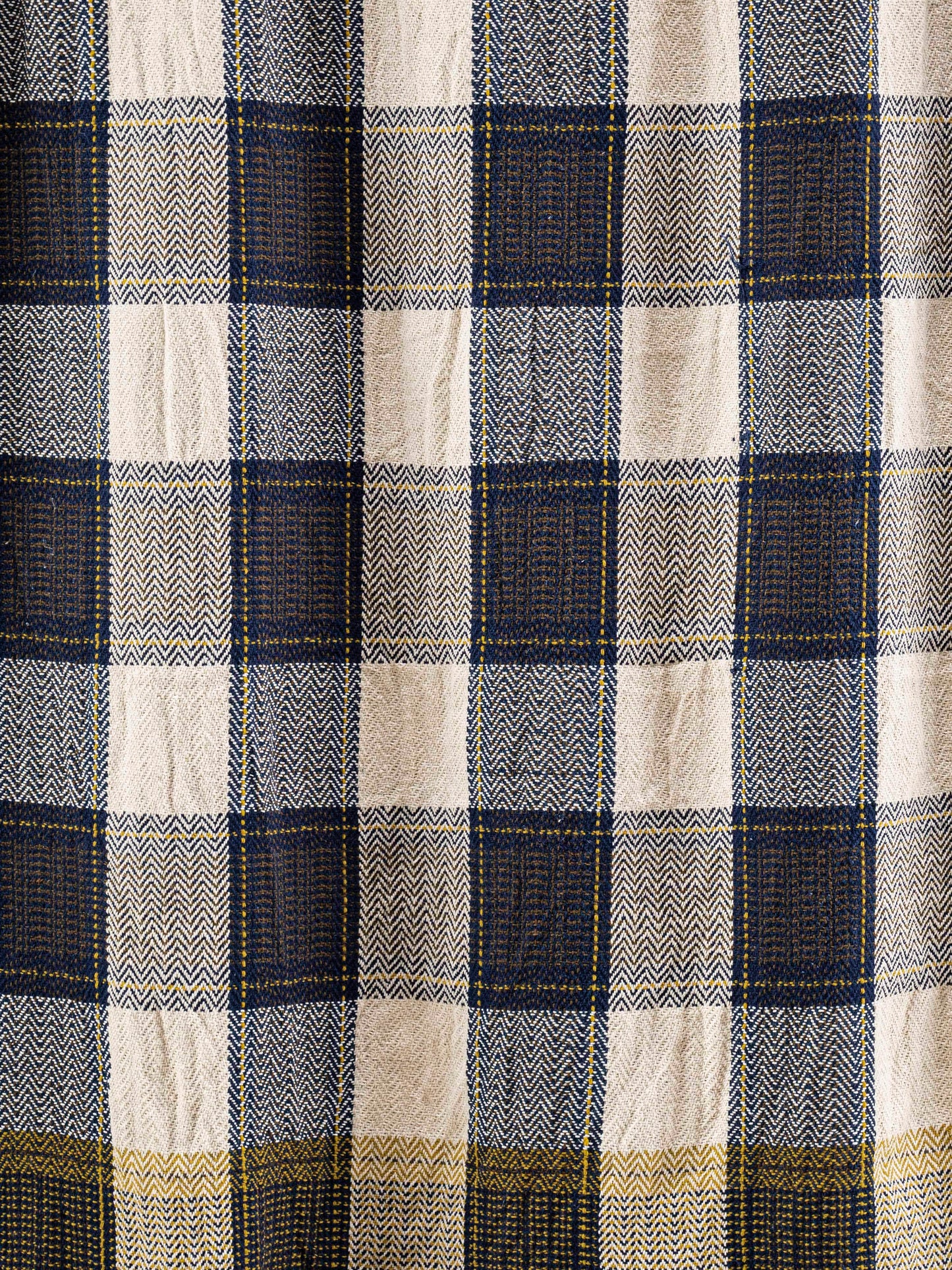 Handmade cotton plaid in navy blue by Moismont, 100% pure cotton, perfect for cozy home decor and living room or bedroom use