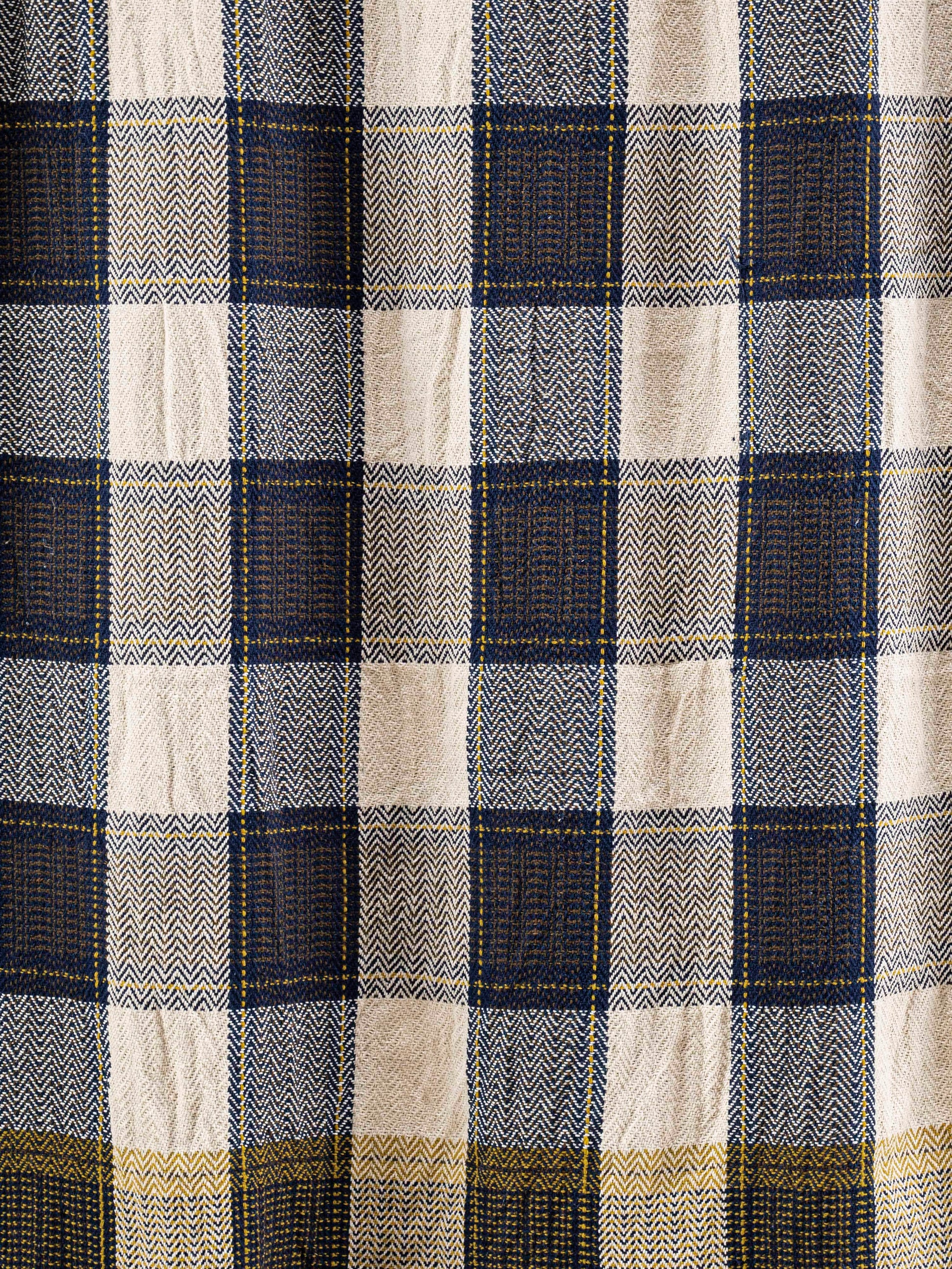 Handmade cotton plaid in navy blue by Moismont, 100% pure cotton, perfect for cozy home decor and living room or bedroom use