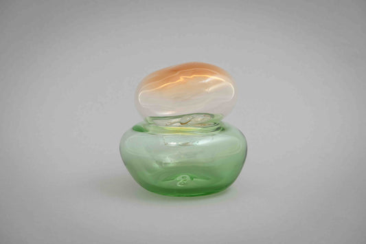 Helle Mardahl Studio Bonbonniere in Pink Punch and Apple Punch, a sculptural handmade glass container for jewellery and keepsakes.