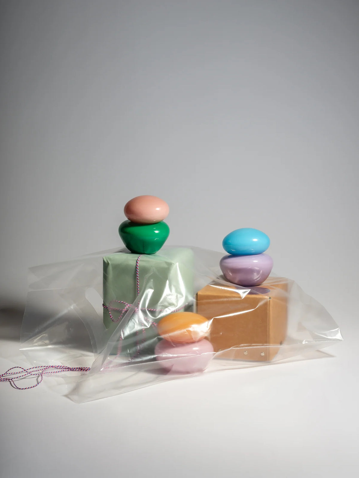 Bonbonniere Mini by Helle Mardahl Studio in Bubblegum and Spearmint, handmade glossy glass keepsake box with rounded form and colourful design from House of Nomad Stories.