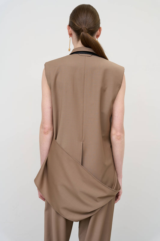litkovska-wool-blend-deconstructed-beige-vest-scarf-detail-architectural-tailoring-house-of-woven-stories